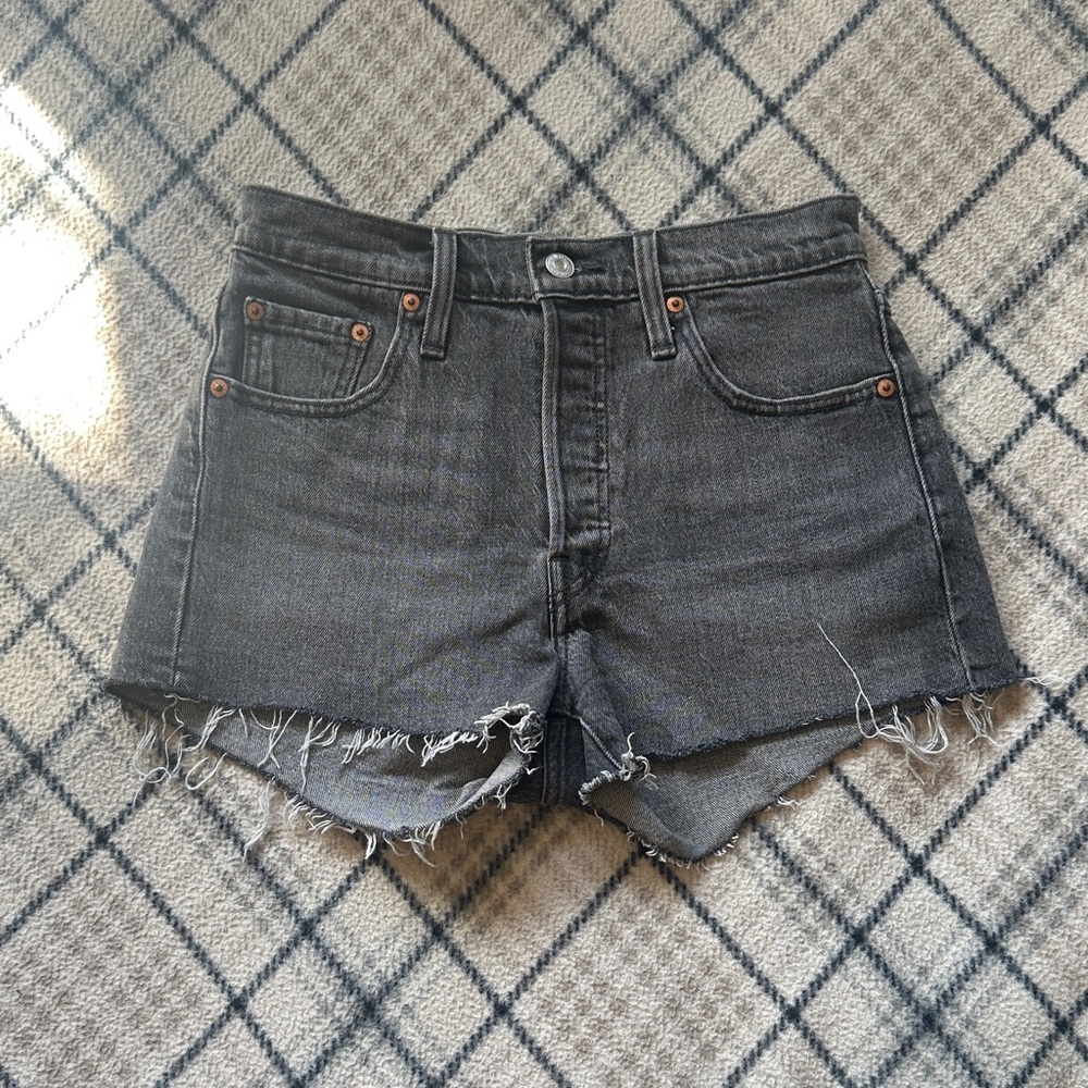 levi 501 jean shorts